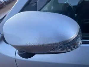 Toyota Premio 1.8 FWD 2017 Silver