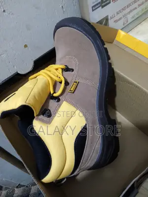 Ingco Safety Shoes/Boots Unique Design 43