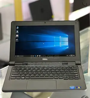 Photo - Laptop Dell 4GB Intel Celeron HDD 500GB