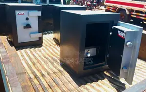 200kgs Safes/Vaults