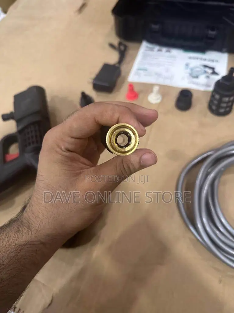 High Pressure Car Washer Rechargeable Gun Machine