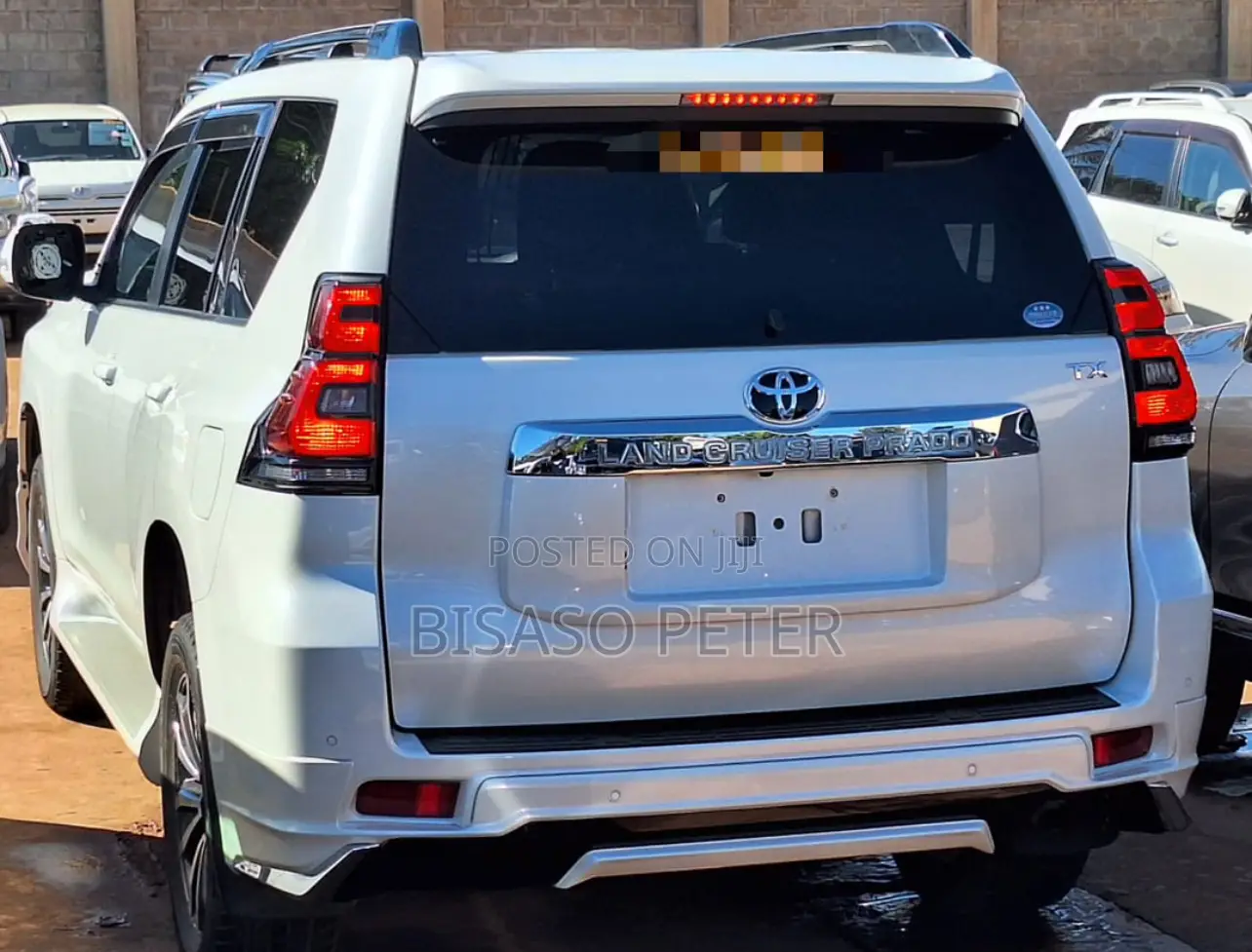 Toyota Land Cruiser Prado 2.7 2018 White