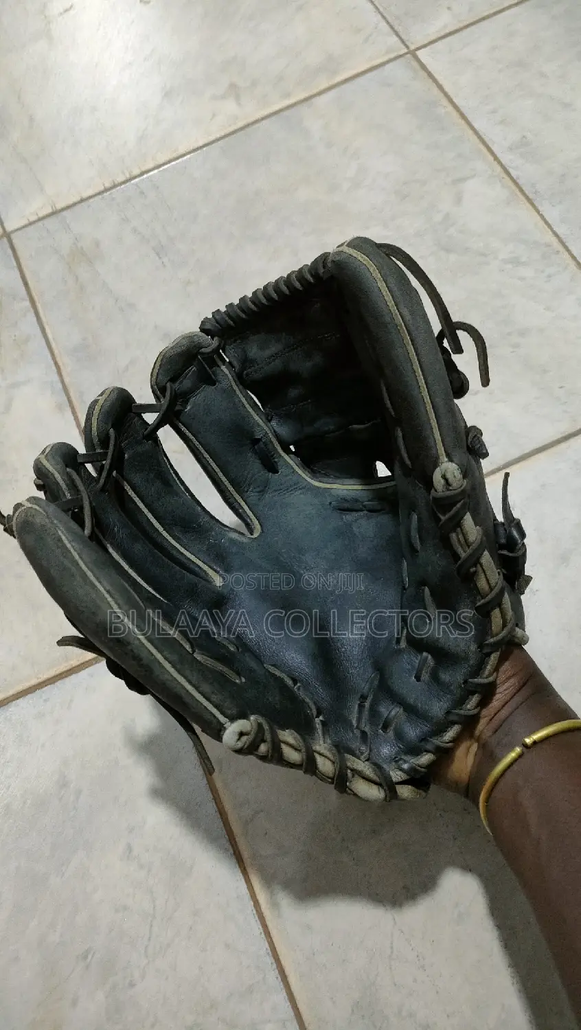 Japan Used Baseball Gloves
