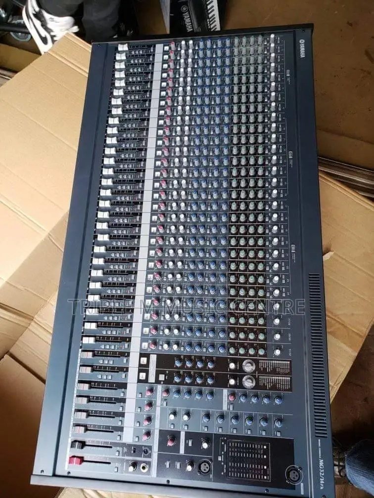 Yamaha Mg 32 Mixer
