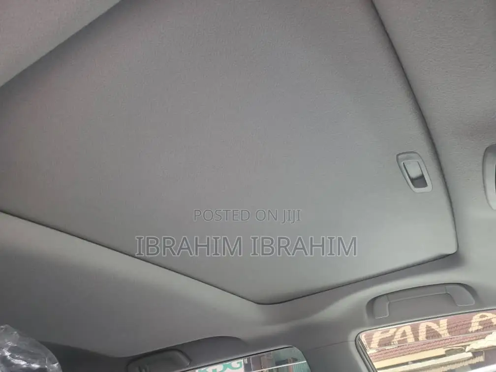 Toyota Land Cruiser Prado 2016 White