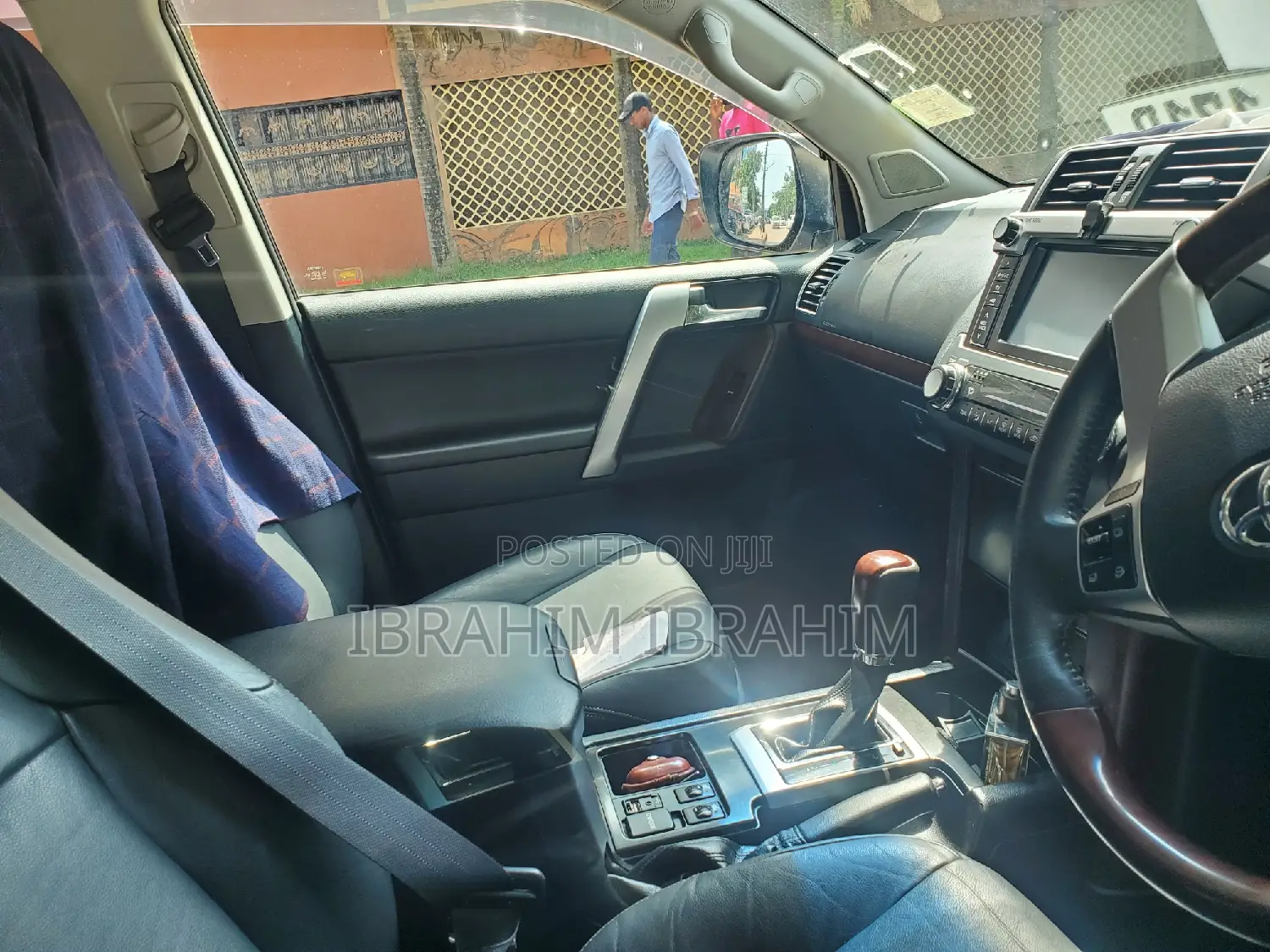 Toyota Land Cruiser Prado 2016 White