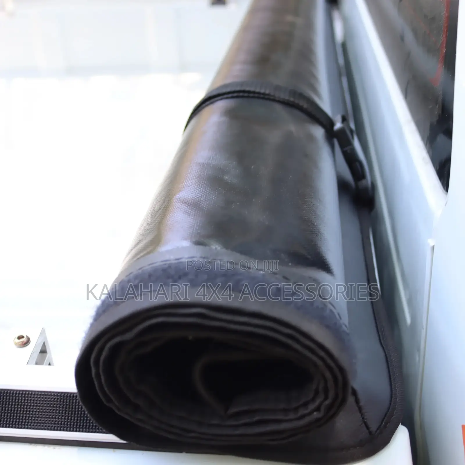 New Design Rolling Tonneau Cover for Hilux