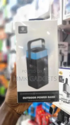 Lenyes Outdoor Power Bank