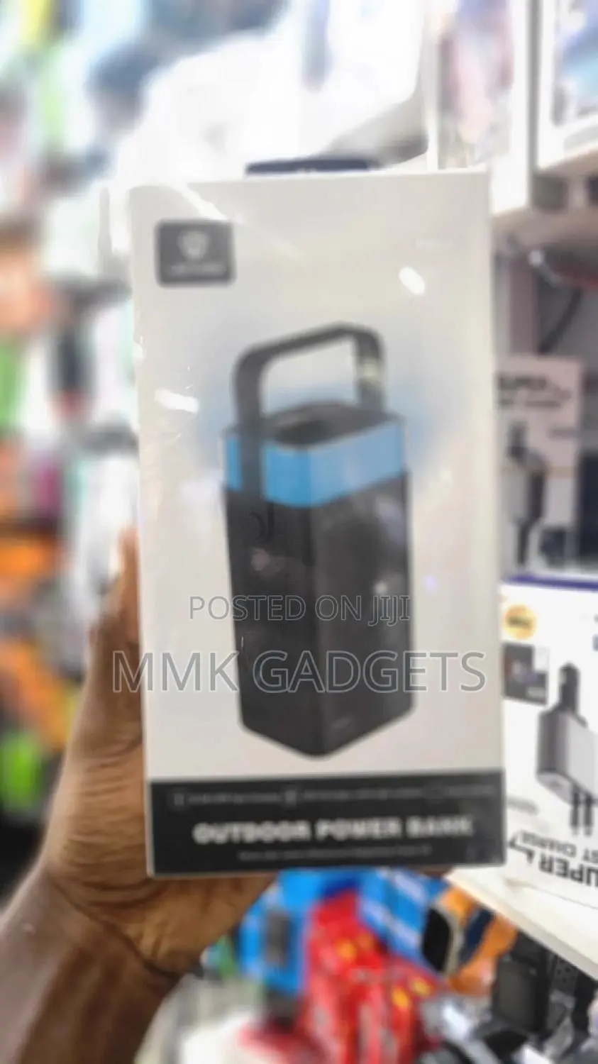 Lenyes Outdoor Power Bank