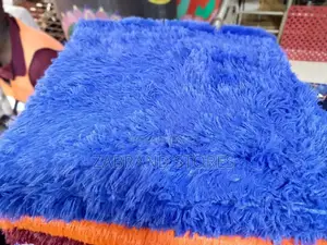 Fluffy Center Home Carpets