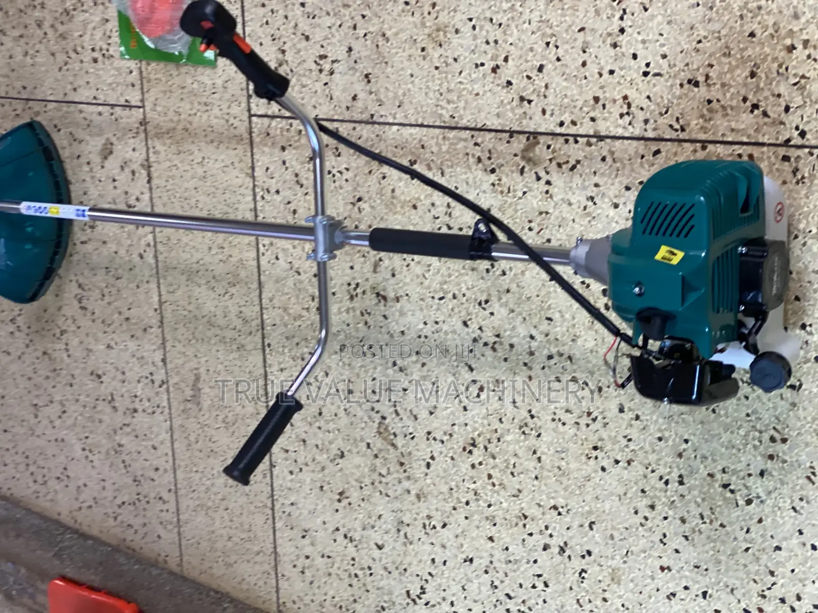 Brush Cutter Makita
