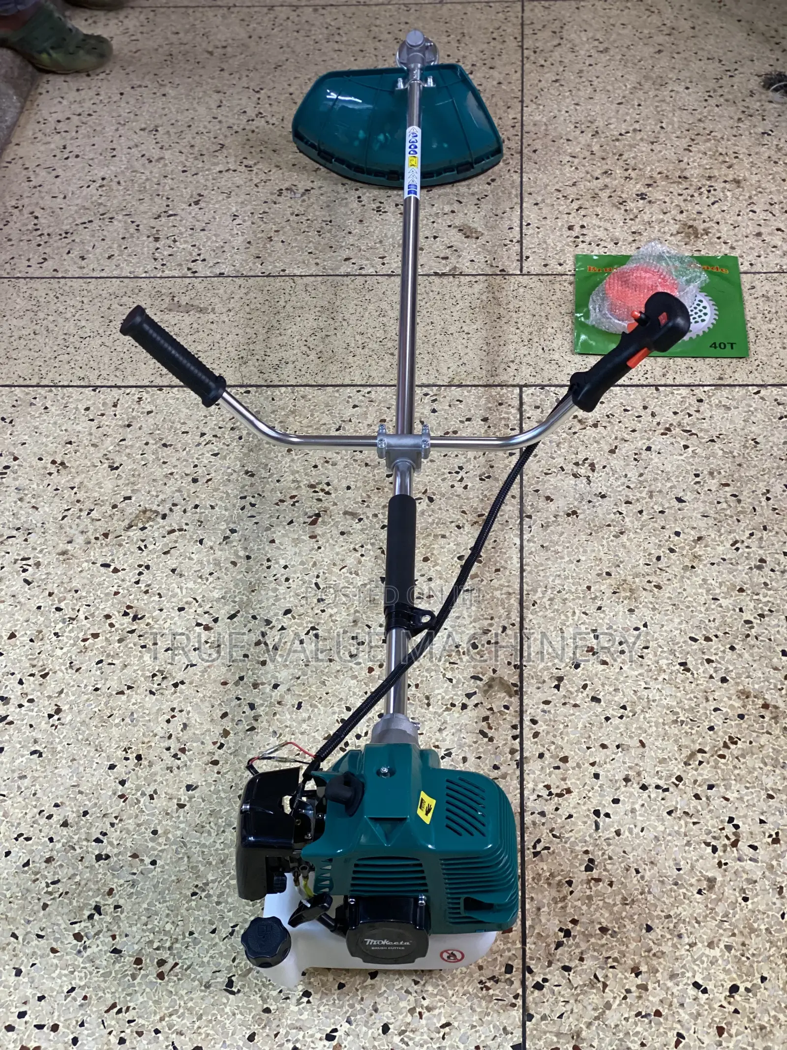 Brush Cutter Makita