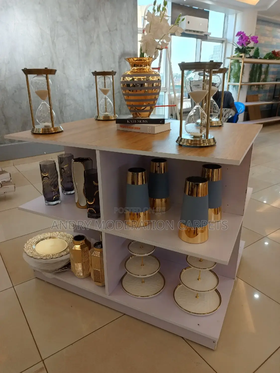 Modern Table Decorations