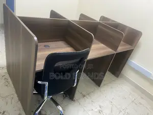 Six Seater Workstation