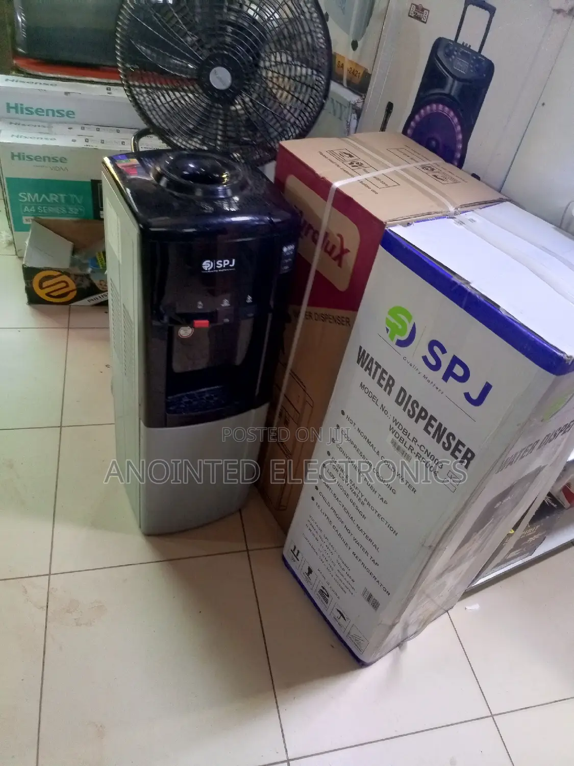 SPJ Water Dispenser With a Compressor