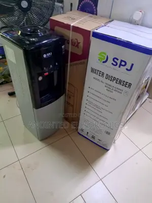 SPJ Water Dispenser With a Compressor