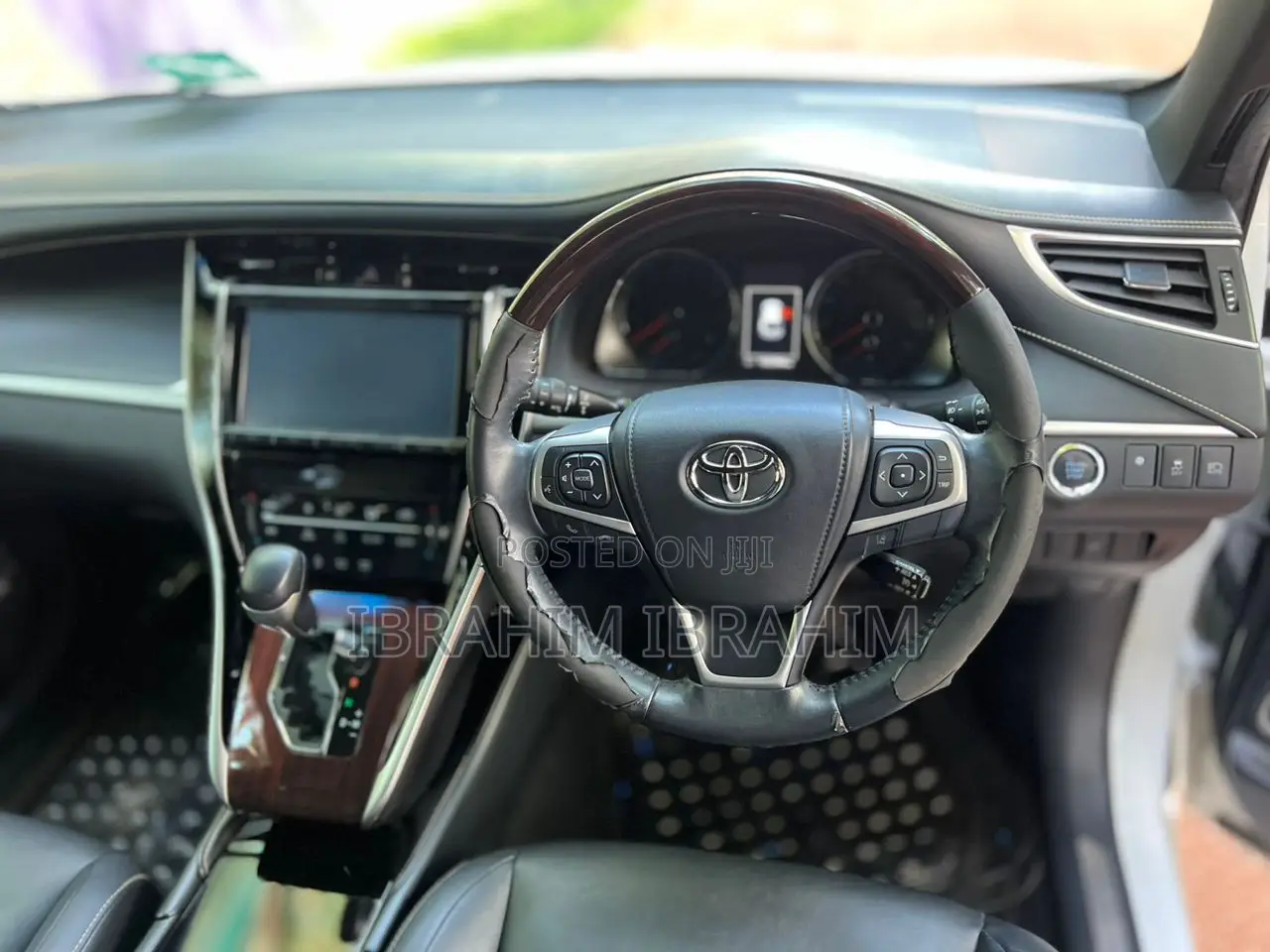 Toyota Harrier 2015 White