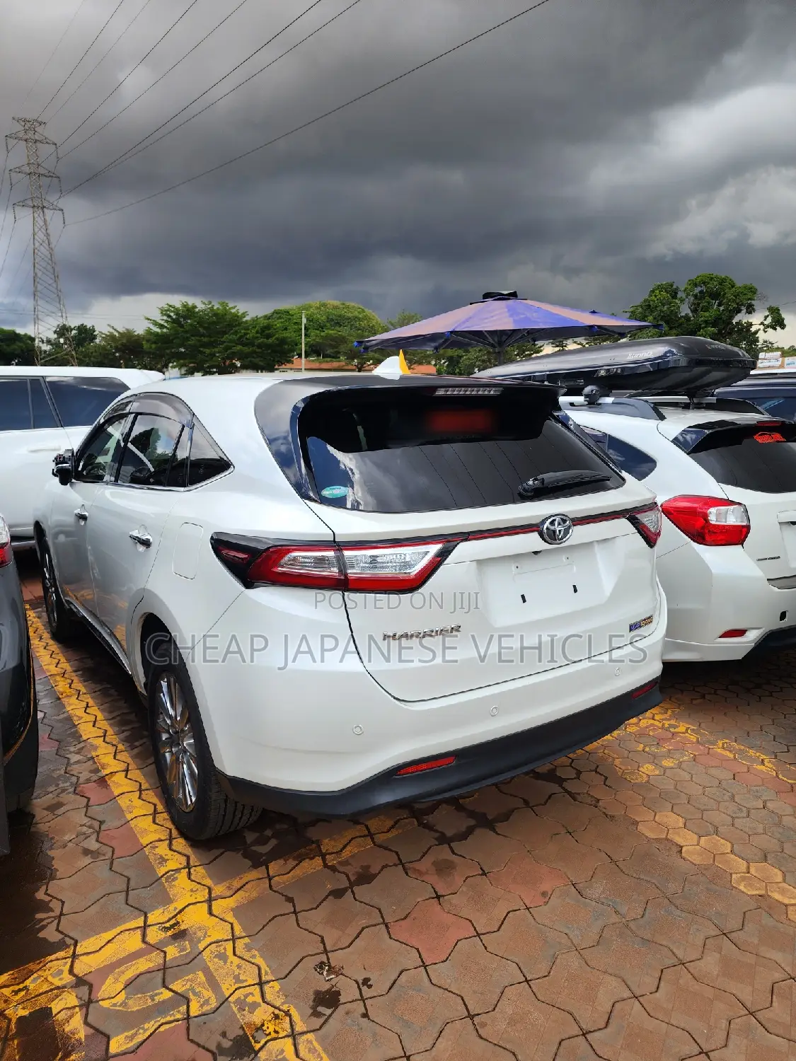 Toyota Harrier 2.0 2018 White