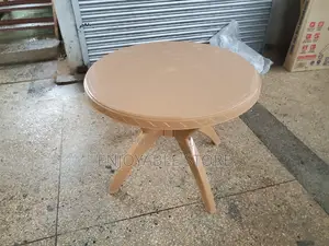 Mukwano Plastic Table