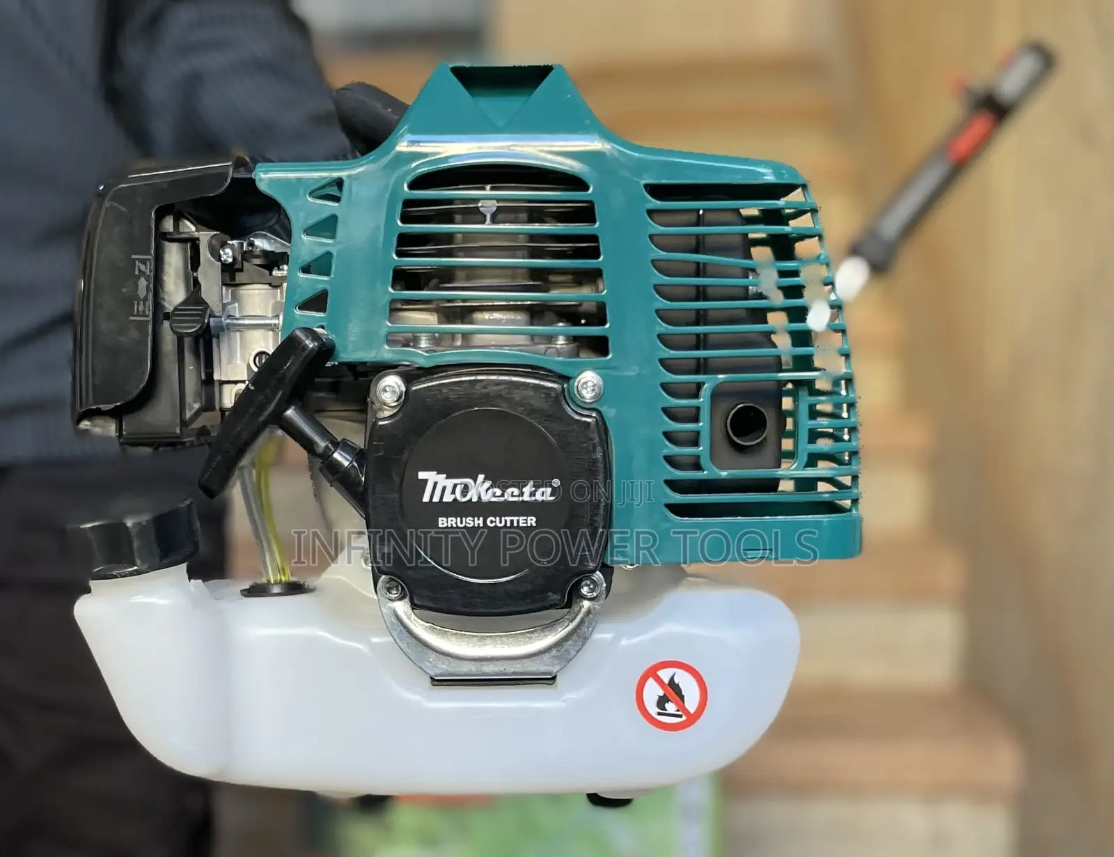 Gasoline Grass Cutting Machine
