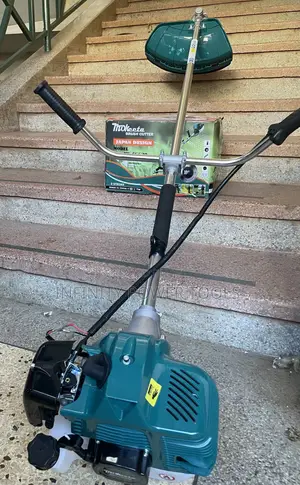 Gasoline Grass Cutting Machine