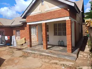 4bdrm House in Makindye Boston, Division A for sale