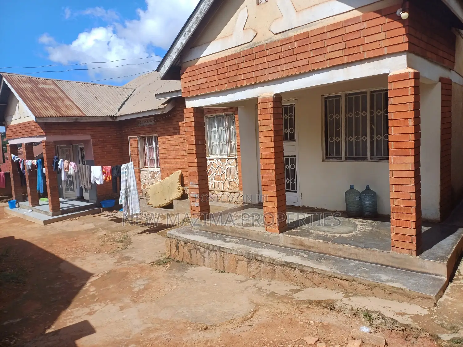 4bdrm House in Makindye Boston, Division A for sale