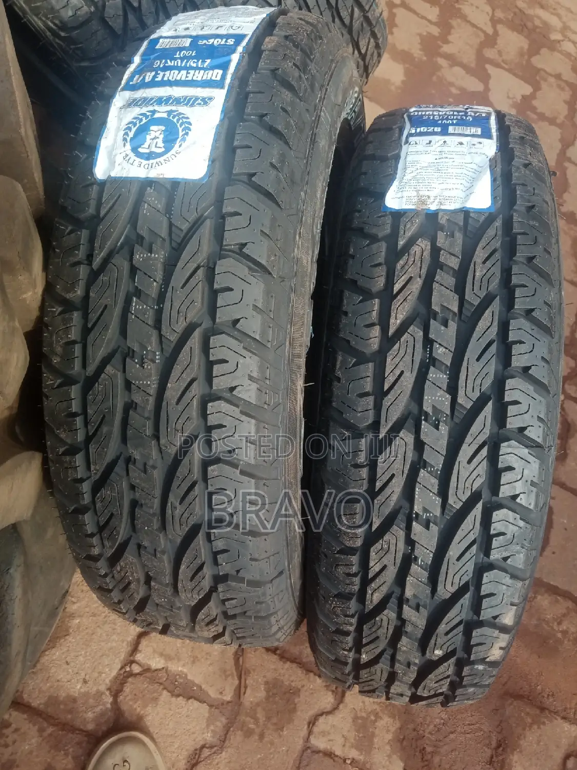 215/70r16 Sunwide Tyre With White Wall.