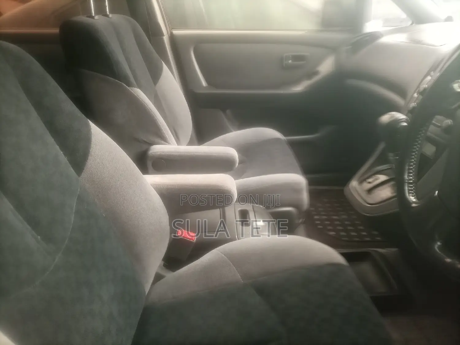 Toyota Harrier 1999 Silver