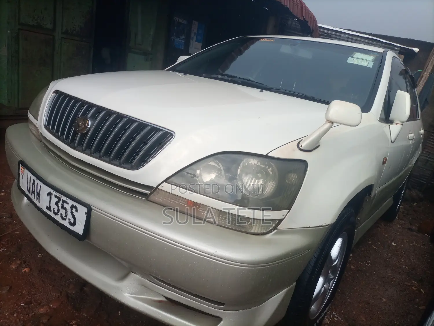 Toyota Harrier 1999 Silver