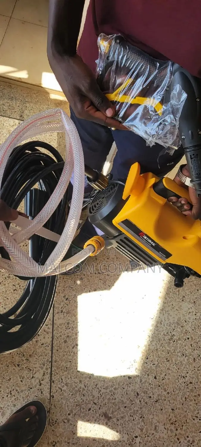 High Pressure and Advanced Car and Roofing Washing Machine