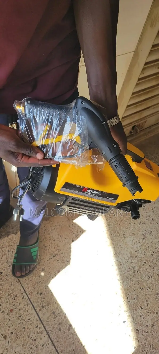 High Pressure and Advanced Car and Roofing Washing Machine