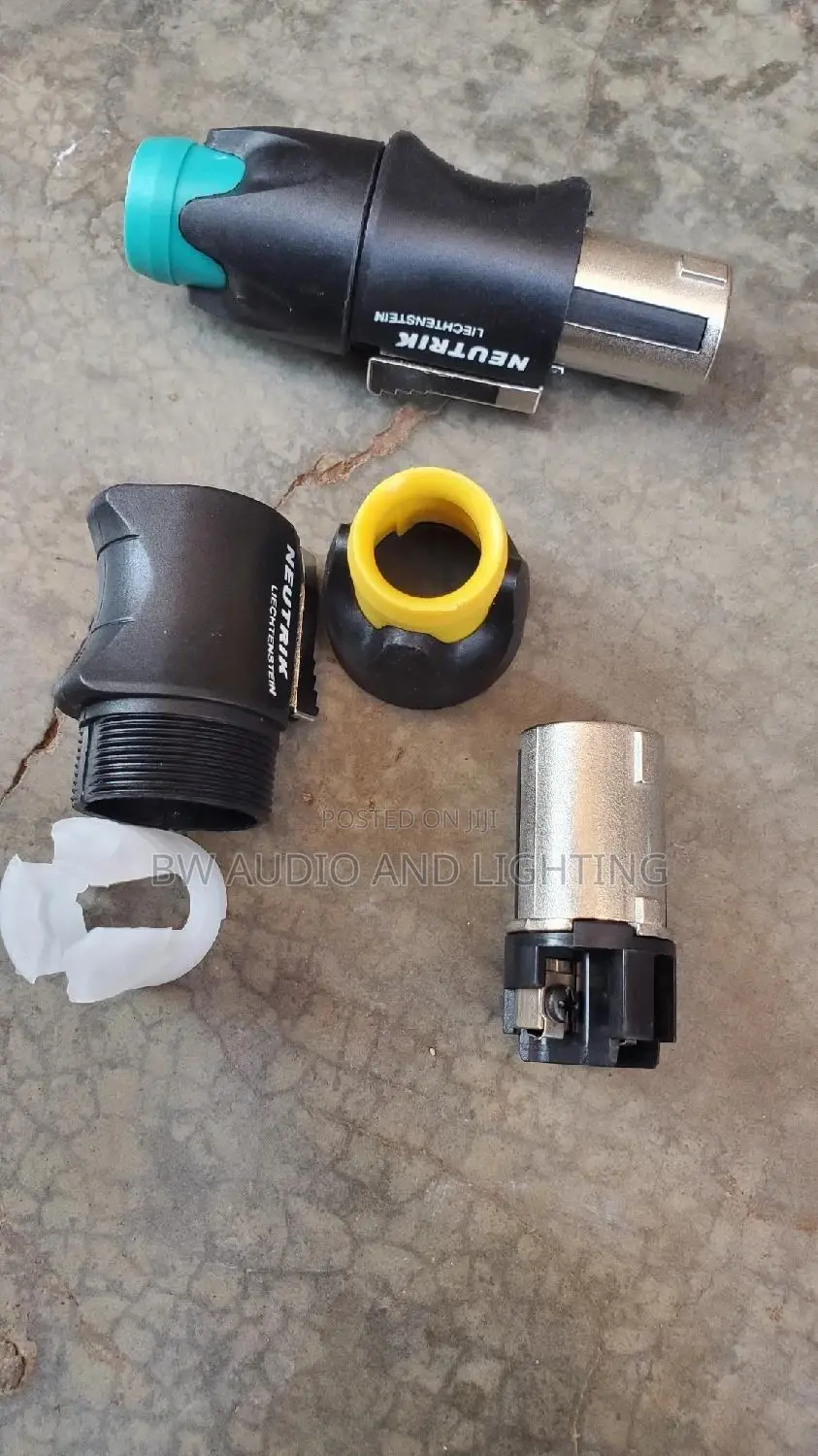 Speaker Cons/ Speaker Connectors