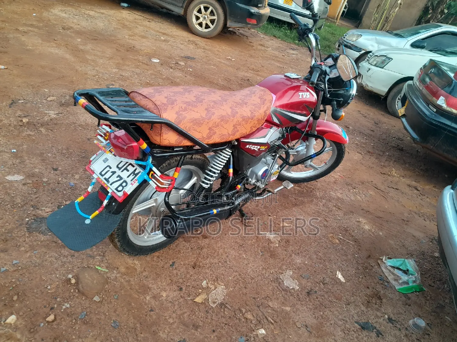 TVS HLX 125 2023 Red