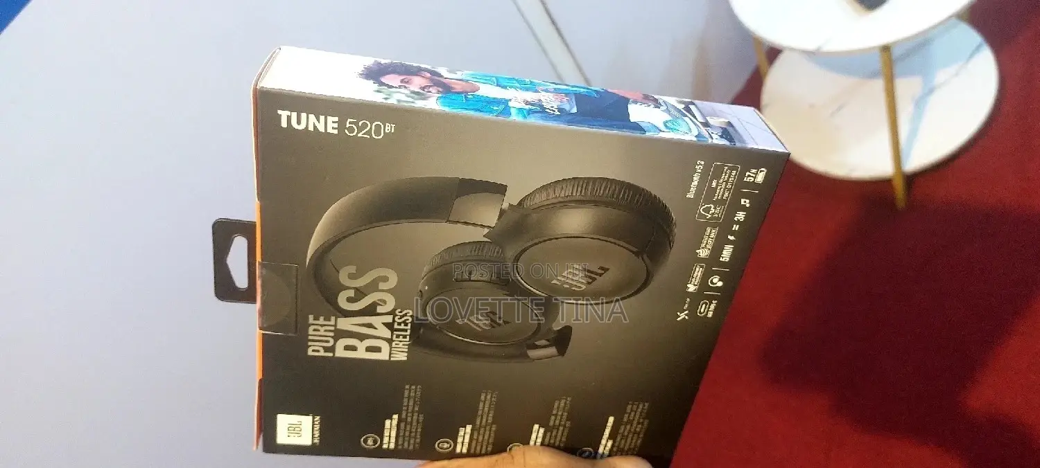 JBL Tune 520 Bluetooth Headphones