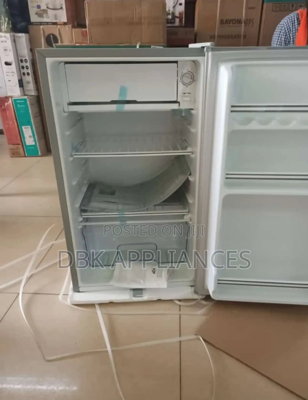 Adh 90l Single Door Refrigerators Offer Sale