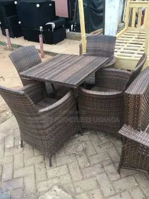 4 Seater Rattan Dinning Table