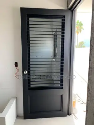 Photo - Executive Alumimum Glass Profile Doors.