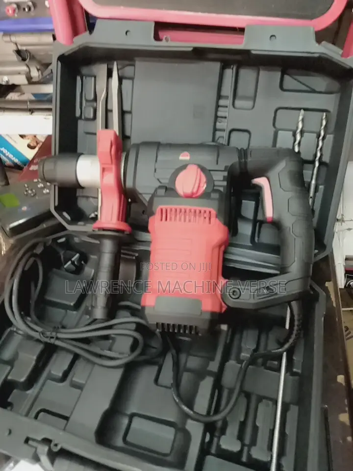 Royalty Hammer 2400w