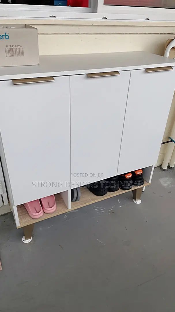 90x30x90cm Shoe Rack.