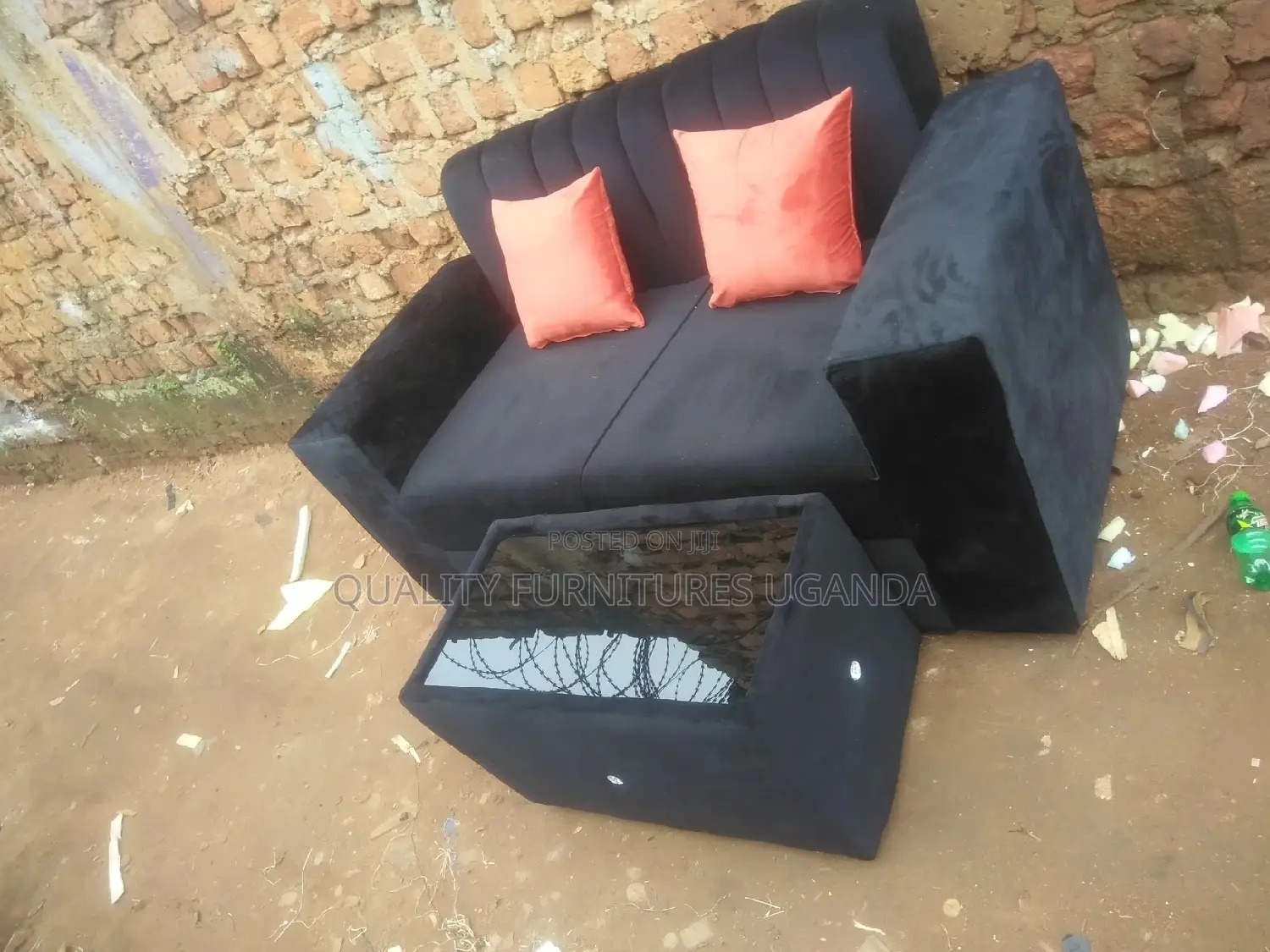 2 Seater Sofa Seat With a Tinted Glass