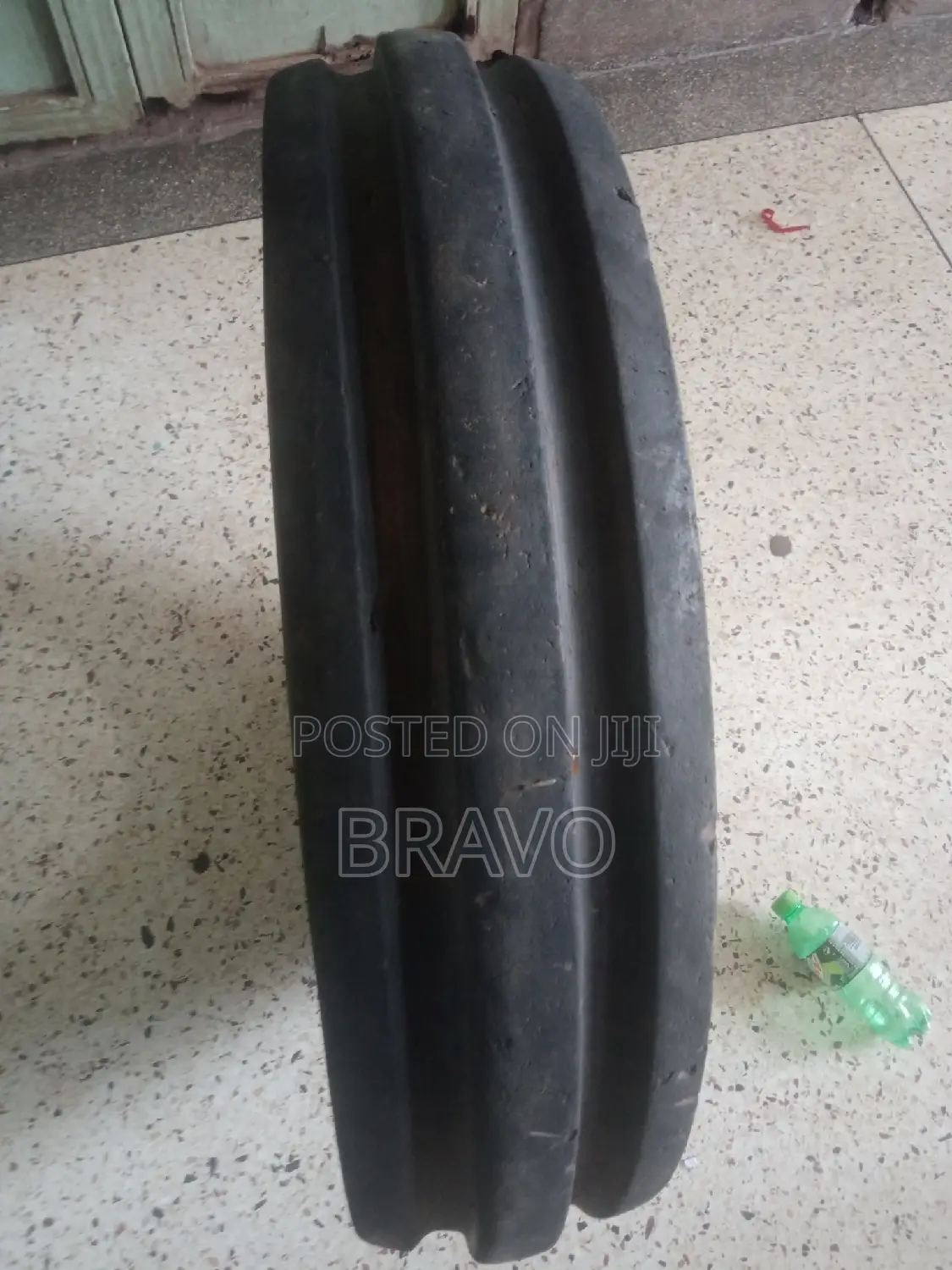 900-16 Tractor Tyres Highway.