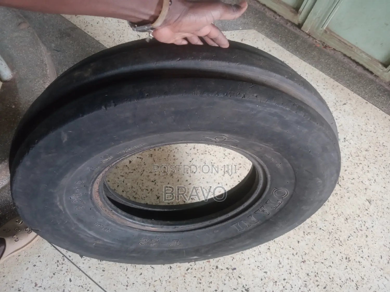 900-16 Tractor Tyres Highway.