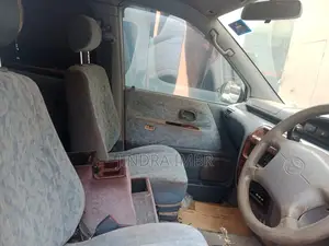 Toyota Noah 2.0 AWD (8 Seater) 2001 Silver
