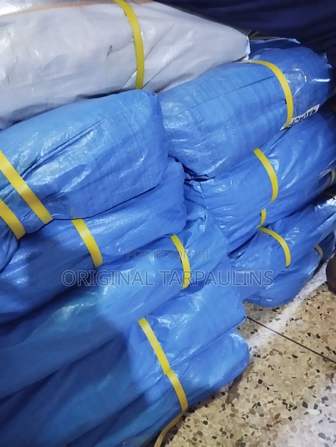 Blue Tarpulins 4by6