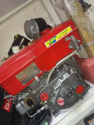 7 Hp Water Cooled Diesel Engine Royalty