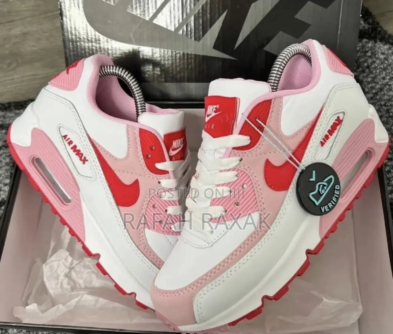 Original Women’S Nike Air Max 90 “Valentines Day” Sneaker