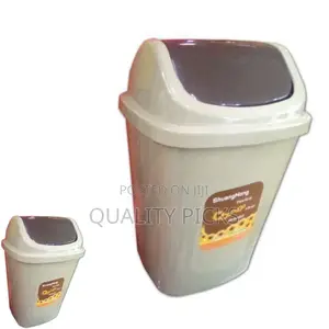 Plastic Swing Trash Can