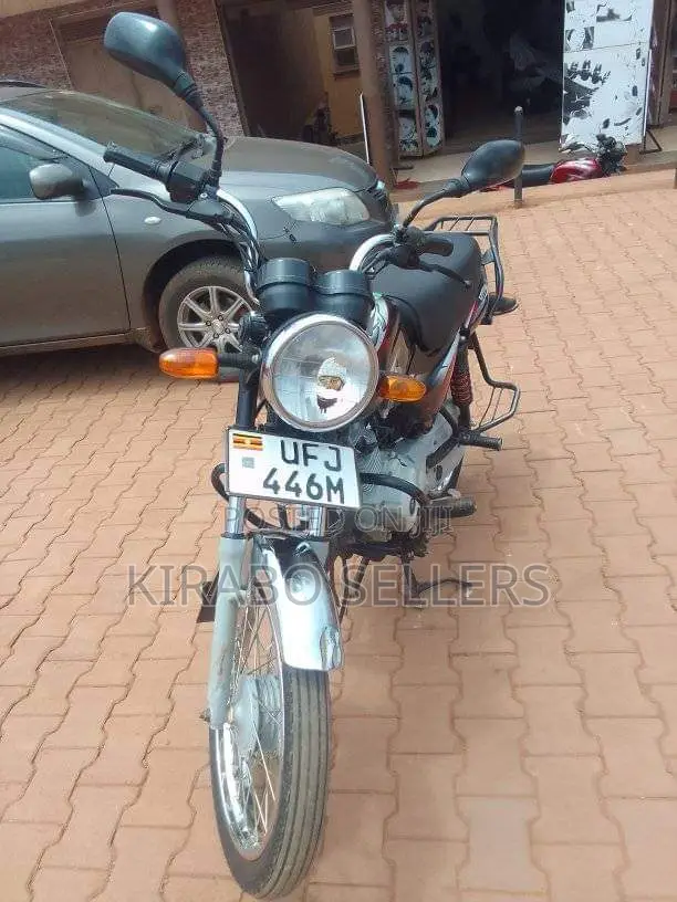 Bajaj CT 110X 2023 Black