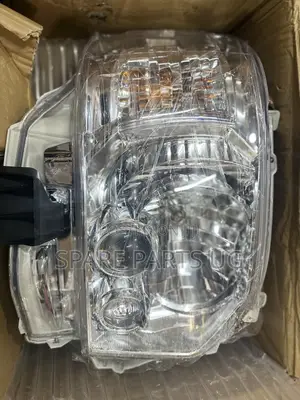 Hiace 2014 Onwards LED / Aftermarket Headlights